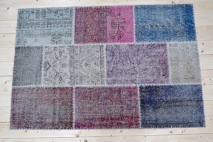 Naprawiony dywanik patchworkowy 